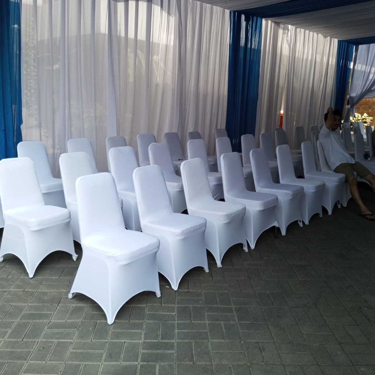 Sewa Kursi Tiffany Jakarta – Elegan, Mewah, dan Siap Percantik Acara Anda