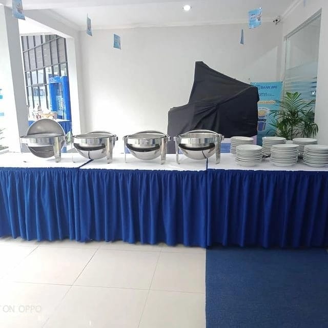 Sewa Meja Prasmanan Terdekat – Solusi Praktis untuk Acara Anda