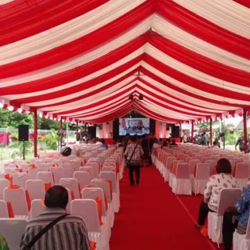 Harga Sewa Tenda dan Kursi 2025 – Lengkap, Murah & Praktis untuk Segala Acara